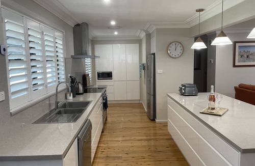 Windang House | Relax on Waratah