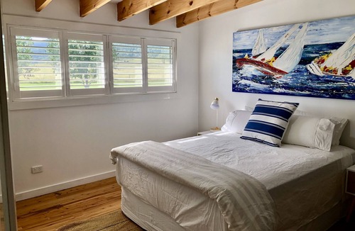 Dumaresq Valley House | Relax or explore - 2 renovated farm houses. Pool, tennis court and 700 acres.