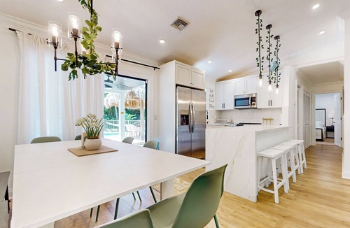 Hunt Club House | Relax Poolside! Family West Palm Beach Gem w/Yard
