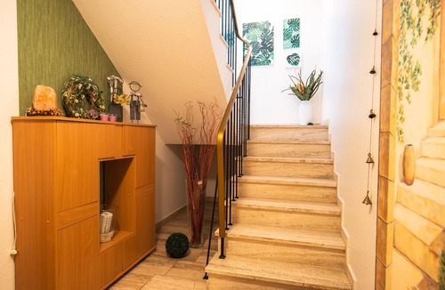 Bad Lippspringe Apartment | Relaxation cellar near the spa & clinic