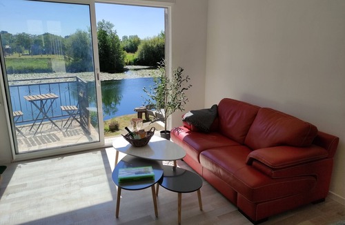 Les Roches-l'Eveque House | Relaxation on the banks of the Loir, Gîte2
