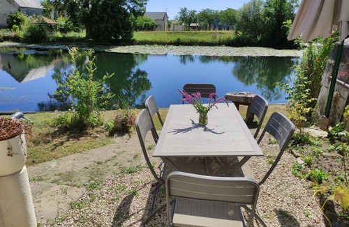 Les Roches-l'Eveque House | Relaxation on the banks of the Loir, Gîte2
