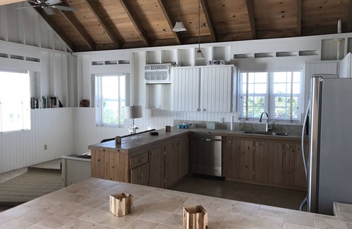 William's Town House | Relaxed Exclusivity/Family Favorite - As seen on HGTV