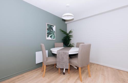The Liberties Apartment | Relaxing 1BD Flat with a Roof Terrace - Portobello