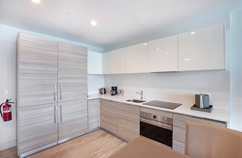 Hollywood Condo | Relaxing 2BR Sunsets Over The Water-CS12