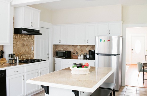 Montgomery House | Relaxing 3BR Home | Cozy Central Access Stay