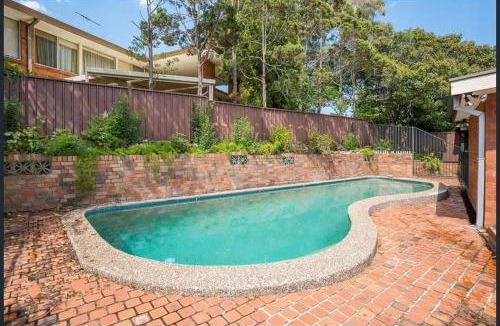 Carlingford House | Relaxing 6 Bedroom Escape in Carlingford with Pool