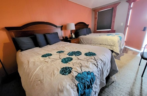 Gettysburg Hotel | Relaxing, Affordable Room in Central Gettysburg Area for Budget Travelers