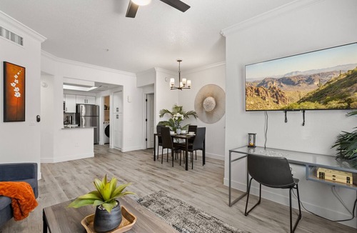 Tempe Condo | Relaxing ASU Stay | Pool, Gym & King Beds