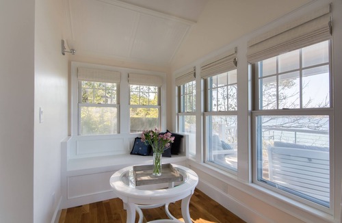 Lagoon Heights House | Relaxing Beach Front Home