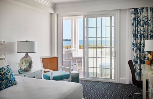 Marathon Hotel | Relaxing Beachside Resort w/5 Outdoor Pools | Near Famous Seven Mile Bridge