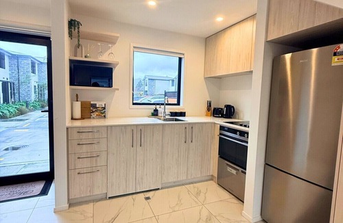 Lower Hutt Villa | Relaxing Boulcott Escape In Lower Hutt