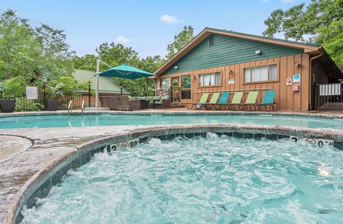 Branson Cabin | Relaxing Branson Cabin Getaway