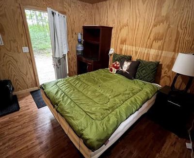 White Lake House | Relaxing Cabin for Two Close to Boulder Lake for a Romantic Getaway in Wisconsin