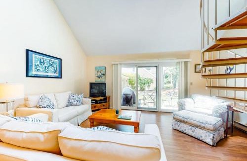 Brewster House | Relaxing Cape Getaway