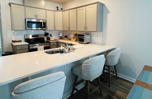Ocean Isle Beach House | Relaxing Coastal Getaway - minutes from Beaches and Golf Courses