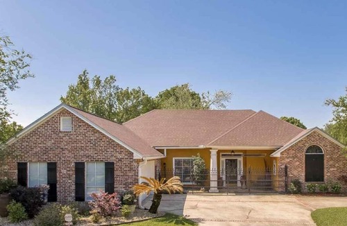 Shenandoah House | Relaxing, Convenient, Comfortable 3 BR House