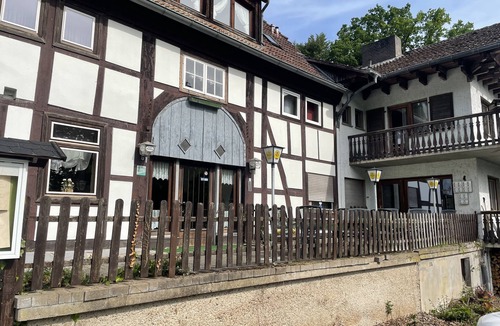 Schieder-Schwalenberg House | Relaxing time in a single room at the Fischanger Resort