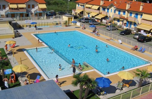 Rosapineta Apartment | Relaxing escape flat-Beahost