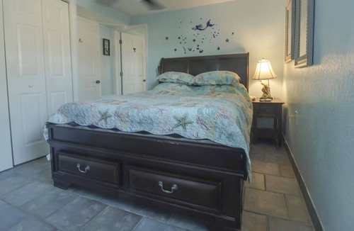 Sea Ranch On The Gulf House | Relaxing Exceptional Waterfront Getaway with Boat Onsite