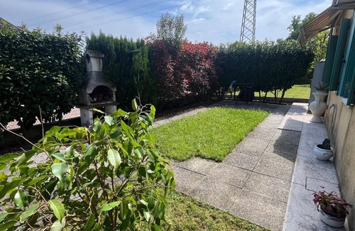 Visnadello Apartment | Relaxing Garden View Apartment near Prosecco Hills