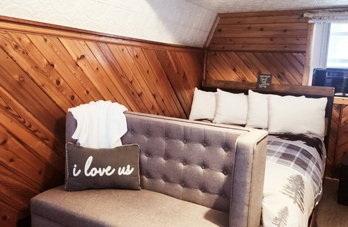 Hermosa Cabin | Relaxing Getaway close to Mt. Rushmore, Keystone and FREE CUSTER PARK PASS!