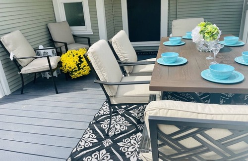 Vernon House | Relaxing home in Alberta Arts, New remodel 2 bedrooms, 2 baths maximum 5 guests