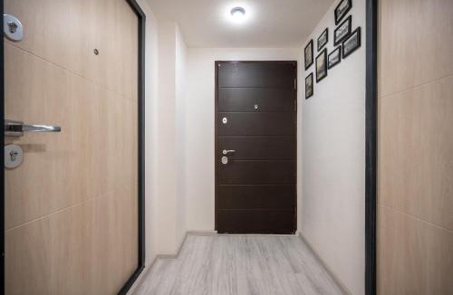 Clydebank Apartment | Relaxing Modern Apartment with 6 beds, New Furniture&Repair