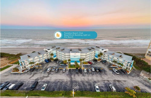 Satellite Beach Condo | Relaxing Oceanfront Condo with Steps to Beach & Heated Pool 🌴