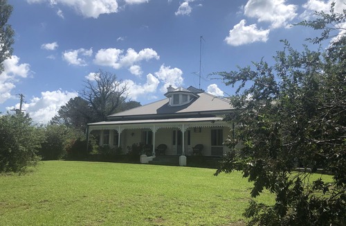 Wollomombi House | Relaxing Peaceful well equipped Farm stay