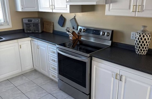 Longlac Apartment | Relaxing quaint full 3 bedroom!