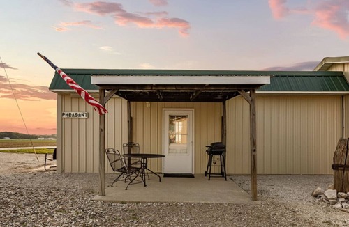 Burt County House | Relaxing Riverfront Cabin Retreat | Ideal for Hunters & Fishermen