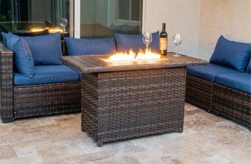 Rancho Vistoso House | Relaxing Summer Nights at Casa Buena Vida Pool Fire Pit Table Games