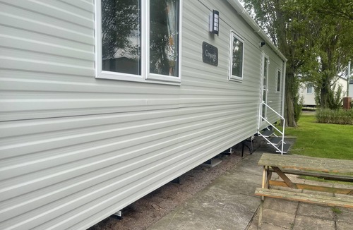 Minehead Ski Chalet | Remarkable 1-bed Chalet in Minehead