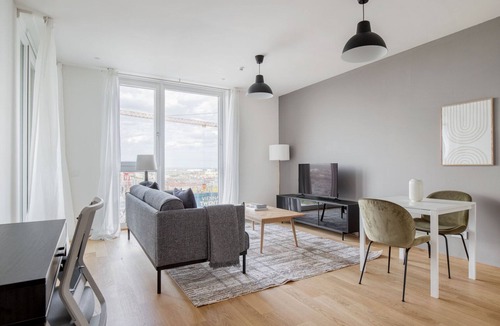 Donaustadt Apartment | Remarkable Donaustadt 1BR w/Rooftop Pool & Gym, nr U1, by Blueground