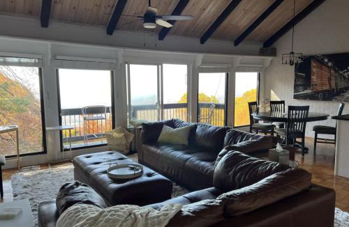 Dan River House | Remarkable Mountain Escape! Breathtaking Views & Pet Friendly!