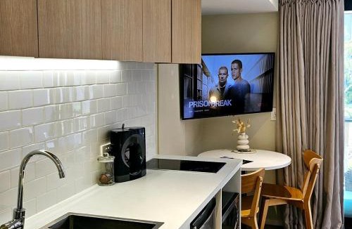 Frankton Apartment | Remarkables Courtyard Studio