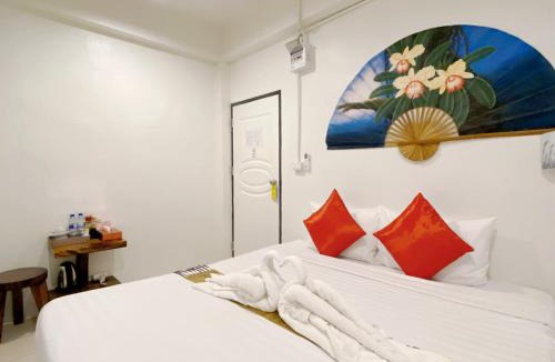 Talat Yai Hostel | Remember at Phuket Town