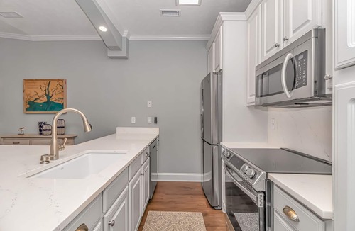 Carolina Yacht Landing Condo | Remodeled 3BR/2BA Condo - 10 min from North Myrtle Beach!