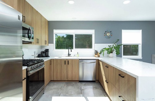 Desert Park Estates House | Remodeled Home with Private Pool and Spa! Mountain Views!