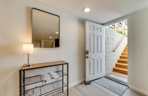 Maple Leaf Apartment | Remodeled Maple Leaf Basement Apt! 7 Mi to Seattle