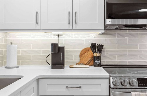 South Patrick Shores Condo | Remodeled Oceanfront 2 Bedroom condo Dog Friendly