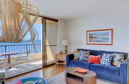 Kihei Condo | Remodeled Quiet Oceanfront Corner Unit on 3rd Floor at Sugar Beach Resort