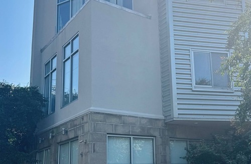 Athens Apartment | Remodeled Studio Condo - Perfect for Game Days!