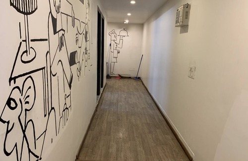 Gurugram Hotel | Remodeled Townhouse for Luxurious corporate stays near sector 57, Hongkong Bazar
