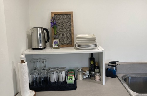 Sheffield Apartment | Remodeled Unit #2, 7 min to Great Barrington, 12 min to Ski Resorts & Trails