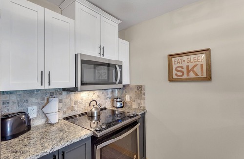 Copper Mountain Village Condo | Remodeled, Walk to the Lifts, 3 Hot tubs/Play Pool
