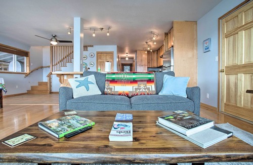 Tenakee Springs House | Remote Island Escape w/Breathtaking Views