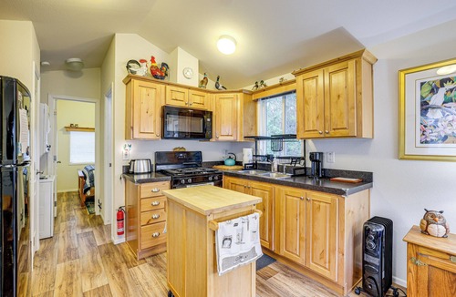 Port Angeles House | Remote Workers Welcome: Tiny Home in Port Angeles!