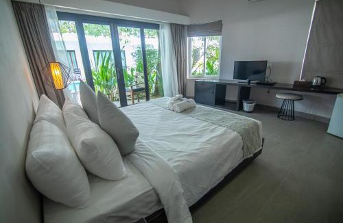 Mittakpheap Hotel | Ren Resort